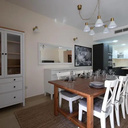 Brand New Listing Located Just Off Seafront